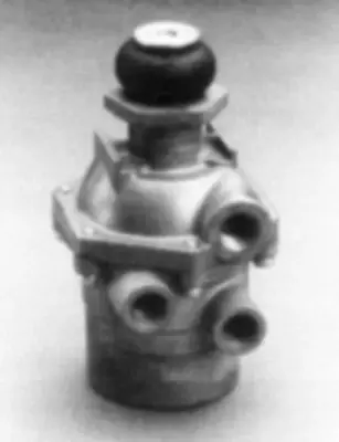 Air Valves / Regulating - H/D Truck TWD 116697 | Buy Online - NAPA
