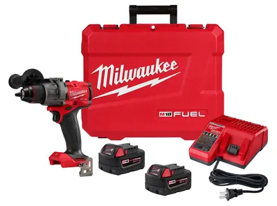 Milwaukee Tool M18 Fuel 1/2 Hammer Drill/Driver Kit
