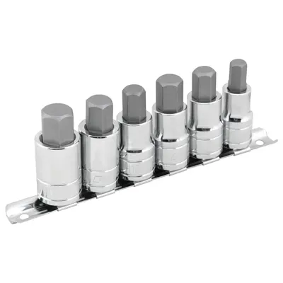 Milwaukee Shockwave Impact Duty 3/8 In. Drive Universal Joint – 49-66-6724 – Black Phosphate